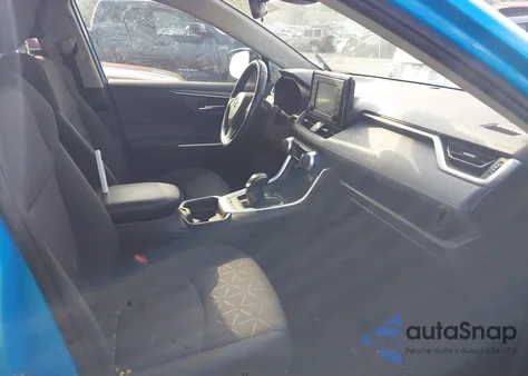 2020 Toyota Rav4 Xle z USA, uszkodzony, nr VIN JTMP1RFV2LD060667